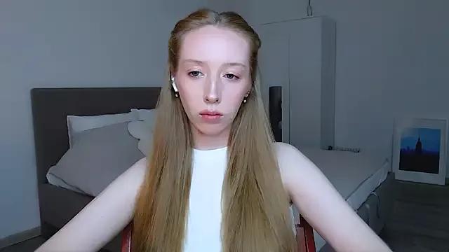 Luna_insniity from StripChat is Freechat