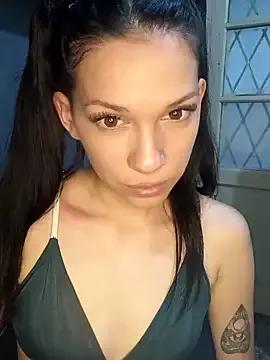 lunageraldinee from StripChat is Freechat