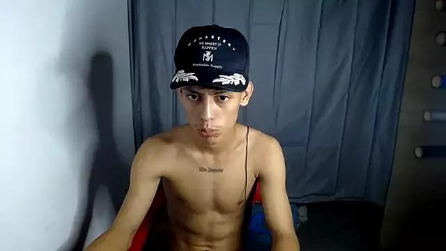 Maicol_Garcia from StripChat is Freechat