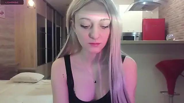 Marinax_Sea from StripChat is Freechat