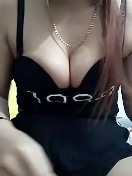 Mina22cv from StripChat is Freechat