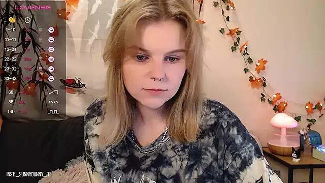 Moona_xx from StripChat