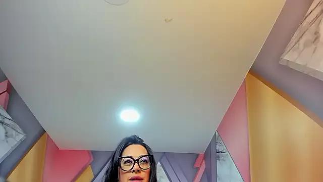 NICOLEEFAITH from StripChat is Freechat