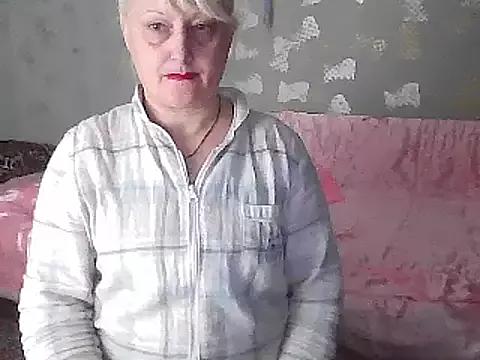 NikolinaBounty from StripChat is Freechat