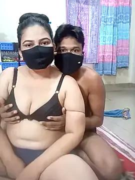 Pakhi_Couple_69 from StripChat is Freechat