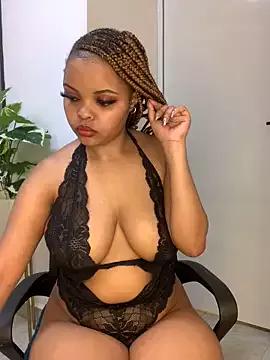 prettycaramel from StripChat is Freechat