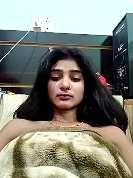 Rashmicut from StripChat is Freechat