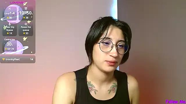 Red-moon1 from StripChat is Freechat