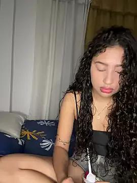 rihanna_gonzales from StripChat is Freechat