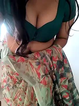 Selina_6 from StripChat is Freechat