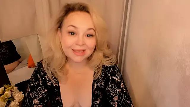 ShannaKingson from StripChat is Freechat