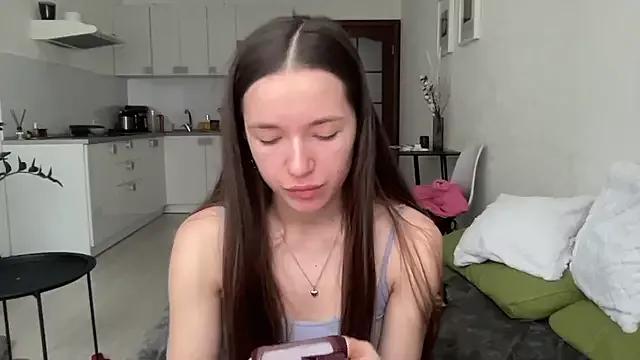 Sonya_Queen from StripChat is Freechat