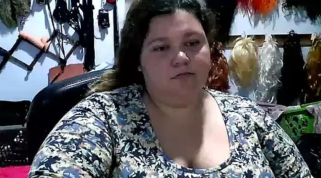 squirt322bbw from StripChat is Freechat