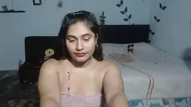 sweet_latingirl_ from StripChat is Freechat