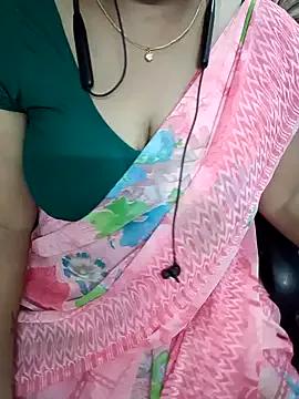 tamil-radhika from StripChat is Freechat