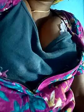 Tamillminnal from StripChat is Freechat