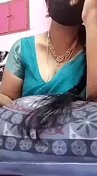 Tamilpriyaa from StripChat is Freechat