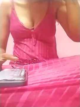 TamilRadhika75 from StripChat is Freechat