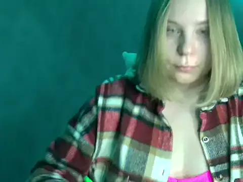 Thalia__Star from StripChat is Freechat