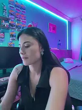 VioletDrack from StripChat is Freechat