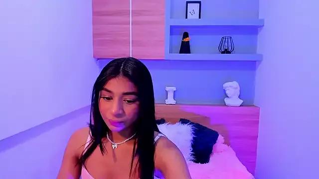 VioletHale5 from StripChat