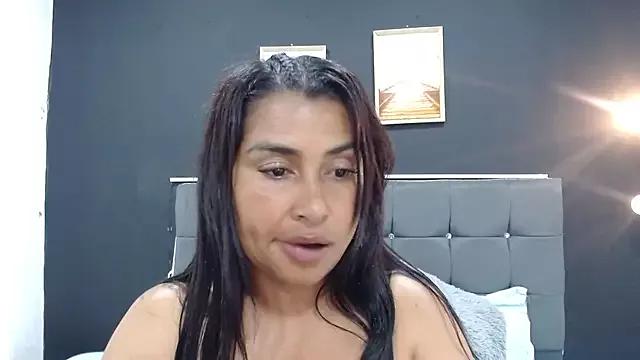 wendy_milf01 from StripChat is Freechat