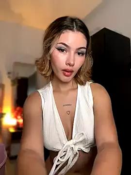 Your_Honeey from StripChat is Freechat