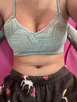 Your_lallela from StripChat is Freechat